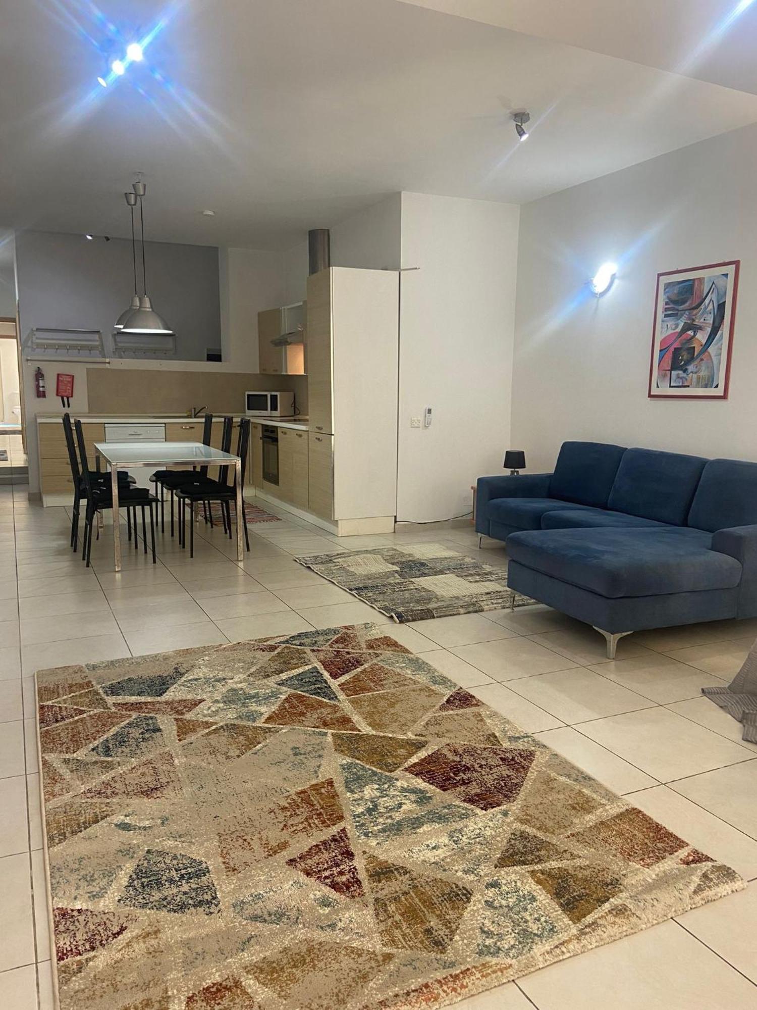 Sliema 2Bed With Backyard Apartment ภายนอก รูปภาพ